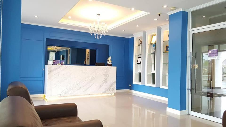 טראנג Garden Hill Hotel מראה חיצוני תמונה